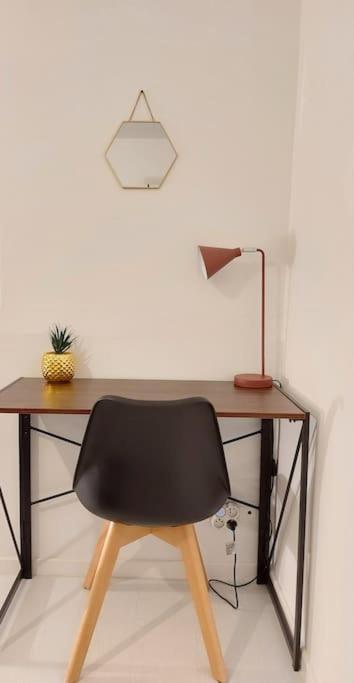 Le Chic Ethnic Dreux Lägenhet Exteriör bild