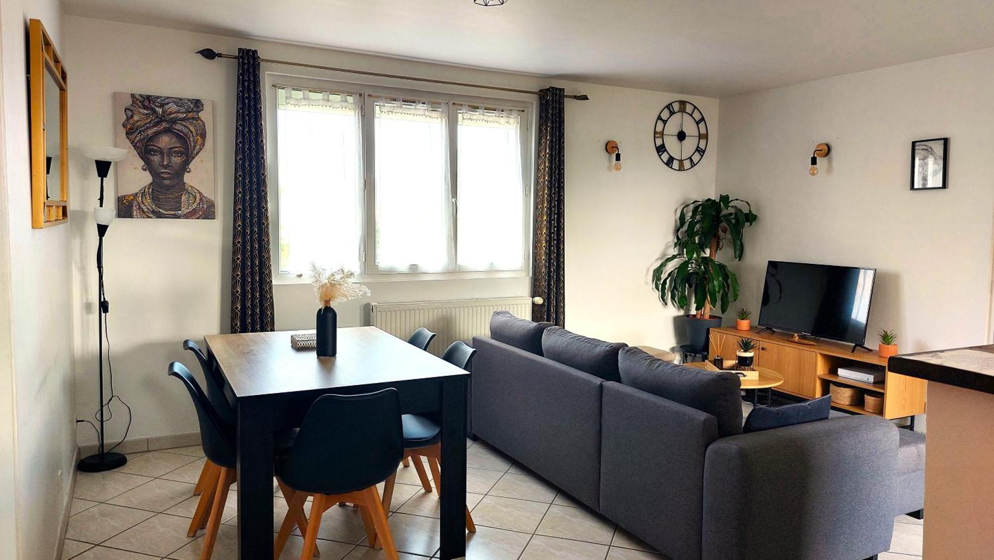 Le Chic Ethnic Dreux Lägenhet Exteriör bild